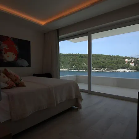 Exclusive Paterina Heated Pool, Gym, Sauna Villa *
