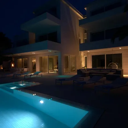 Exclusive Paterina Heated Pool, Gym, Sauna * Selca (Brac)