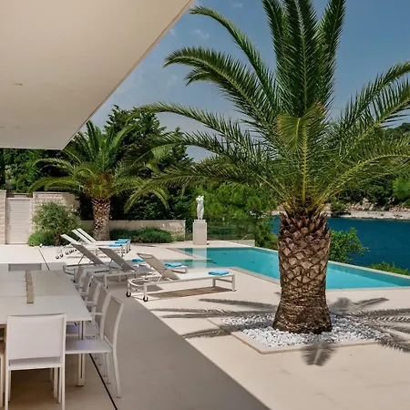 Villa Exclusive Paterina Heated Pool, Gym, Sauna Selca (Brac)