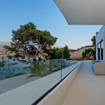 Villa Exclusive Paterina Heated Pool, Gym, Sauna Selca (Brac)