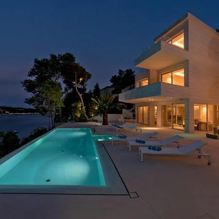 Exclusive Paterina Heated Pool, Gym, Sauna Villa *