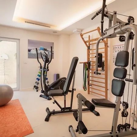 Exclusive Paterina Heated Pool, Gym, Sauna Selca (Brac)